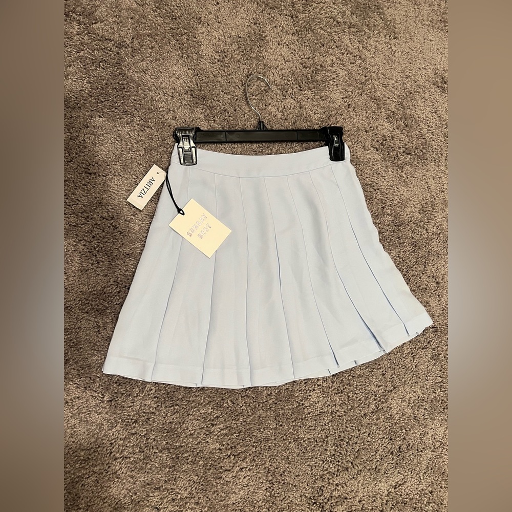 NWT Aritzia Sunday Best OLIVE SKIRT